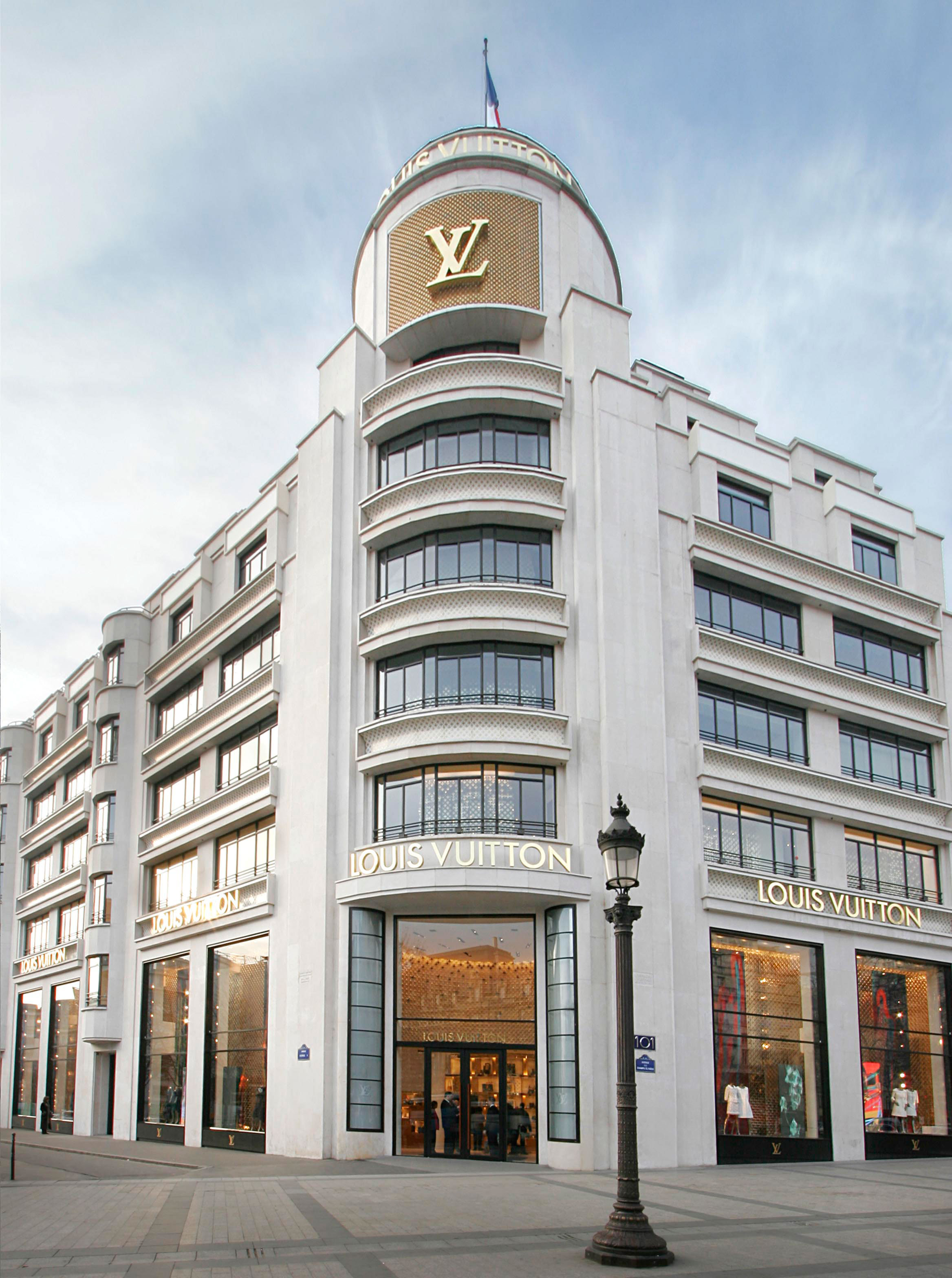 LOUIS VUITTON, Champs Elysees, Paris - Carbondale