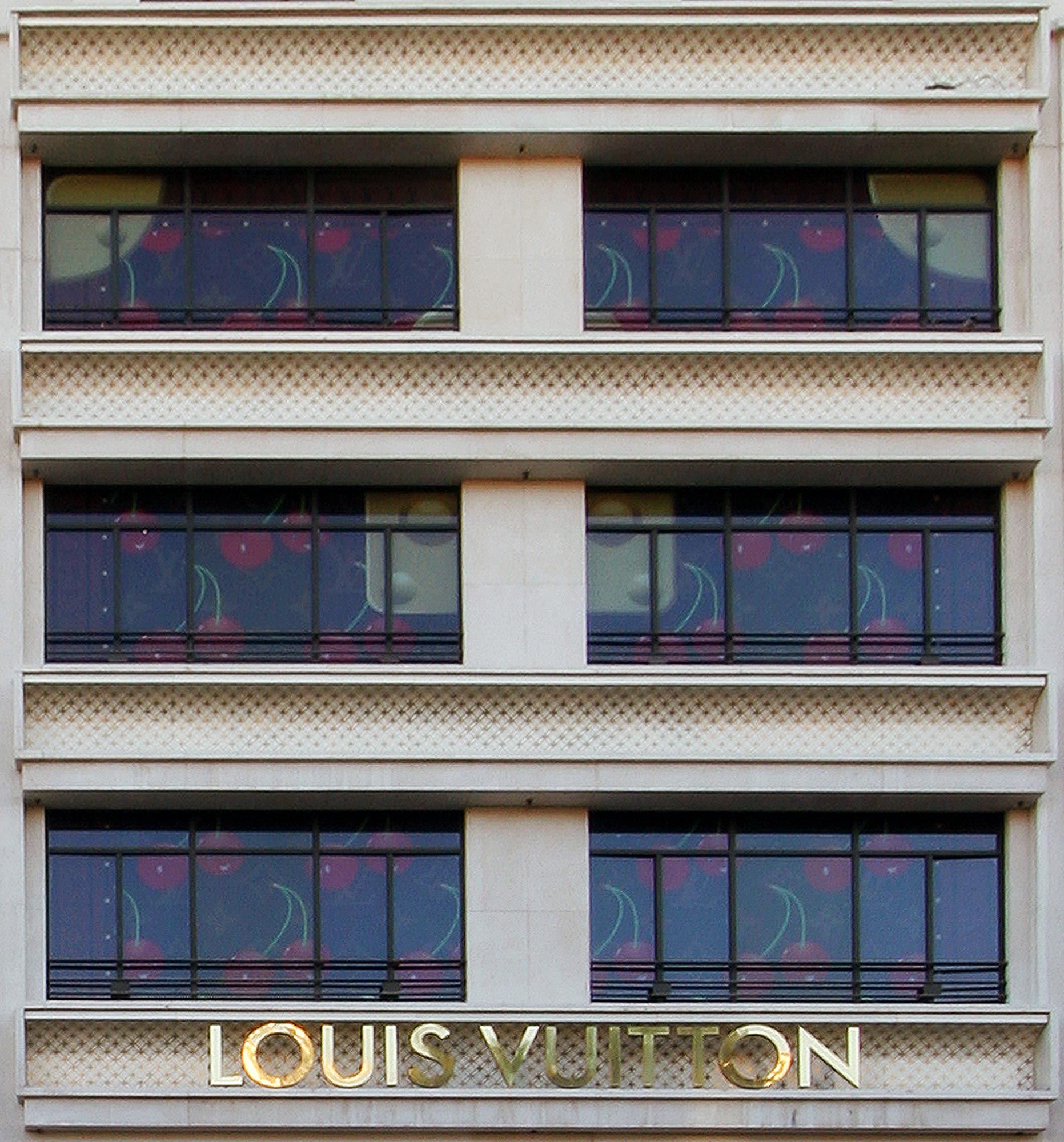 Louis Vuitton Building Archives