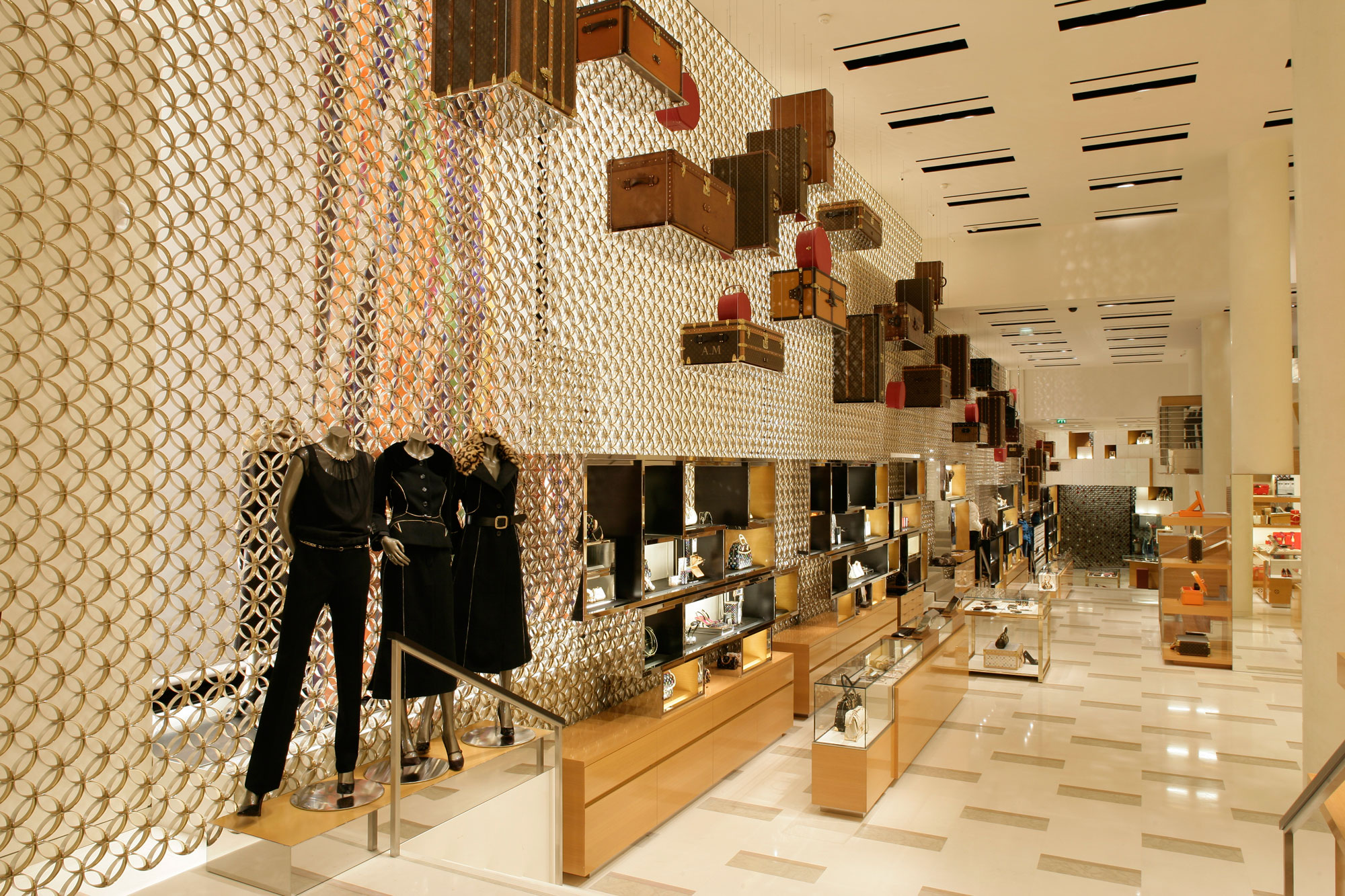 louis vuitton store champs elysees