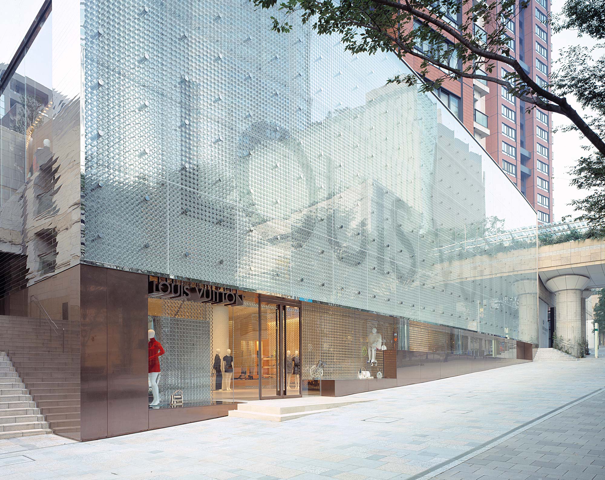 Tokyo's Iconic Louis Vuitton Flagship Store at Roppongi Hills